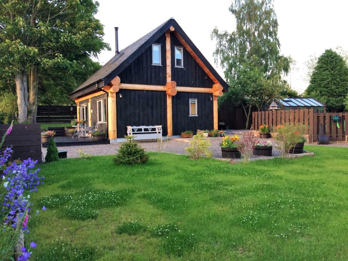 Rowanlea Lodge With Hot Tub Marykirk ภายนอก รูปภาพ