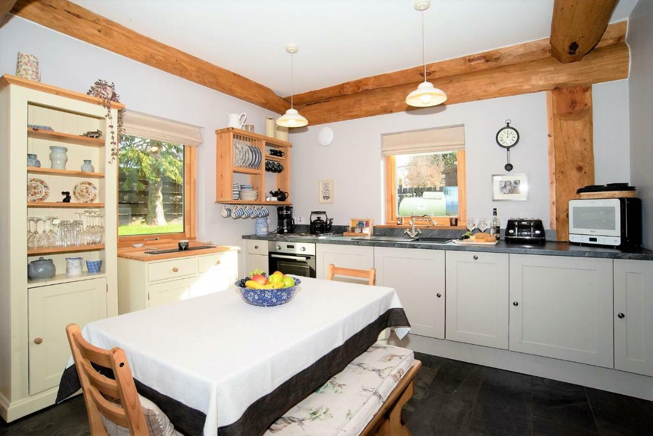 Rowanlea Lodge With Hot Tub Marykirk ภายนอก รูปภาพ